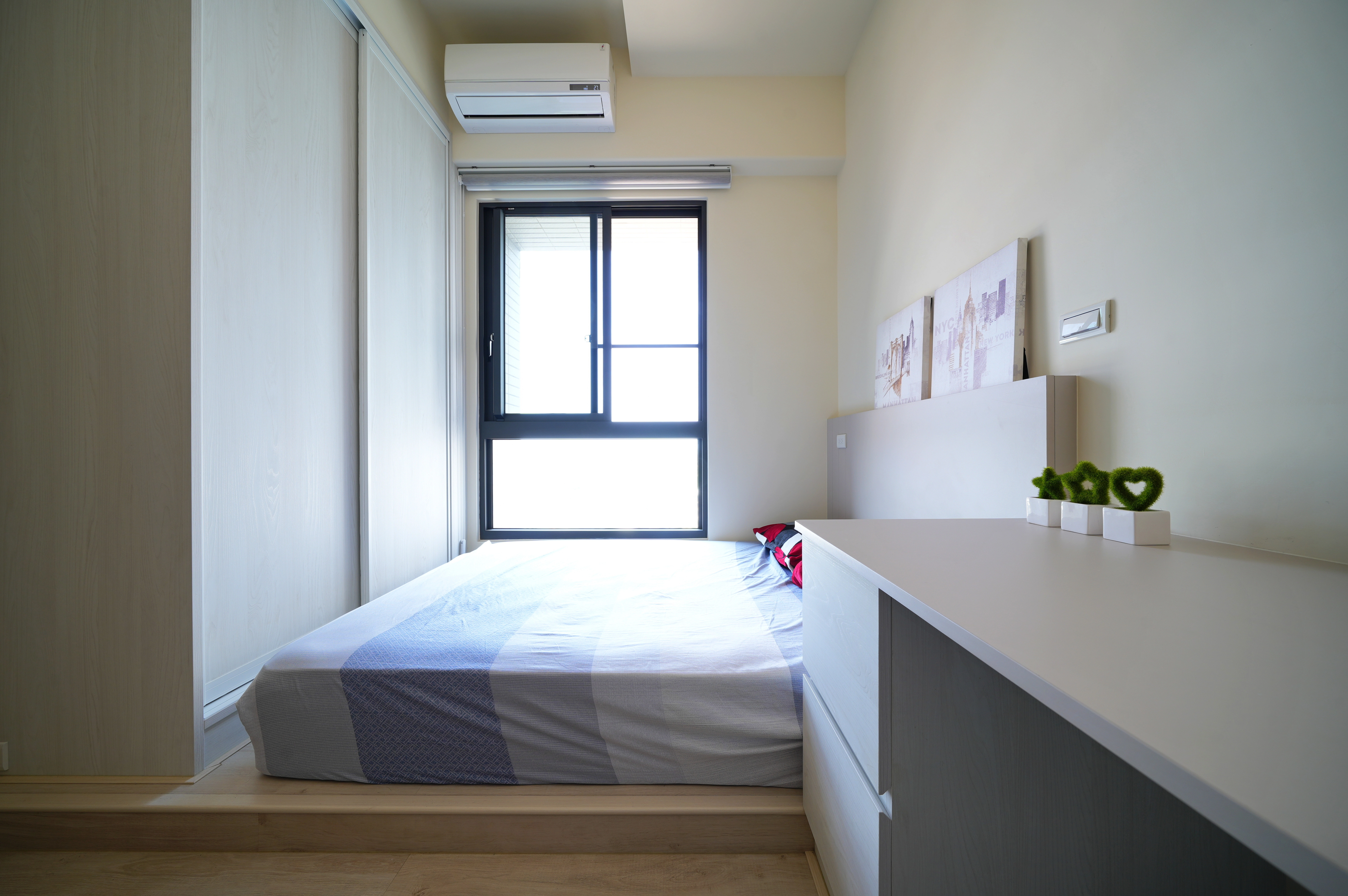 臺邦交響悅規劃 2 至 3 房輕豪宅，外觀現代簡約，打造高品質純住家。