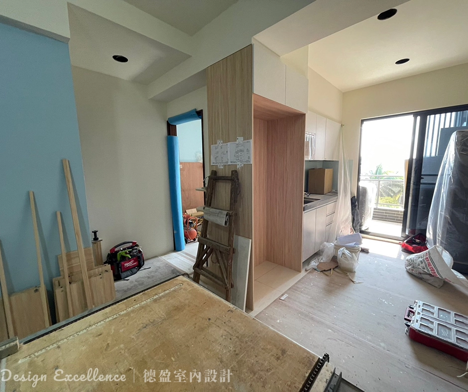 我們提供免丈量、免設計費的服務，並承諾系統櫃五金保固。