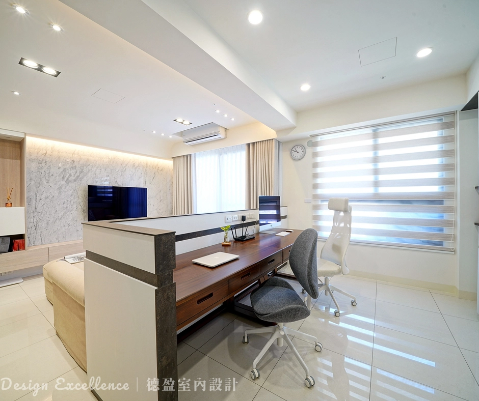 系統 L 型半高牆