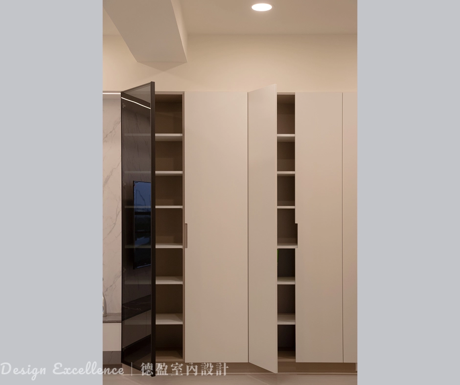 系統開門收納櫃