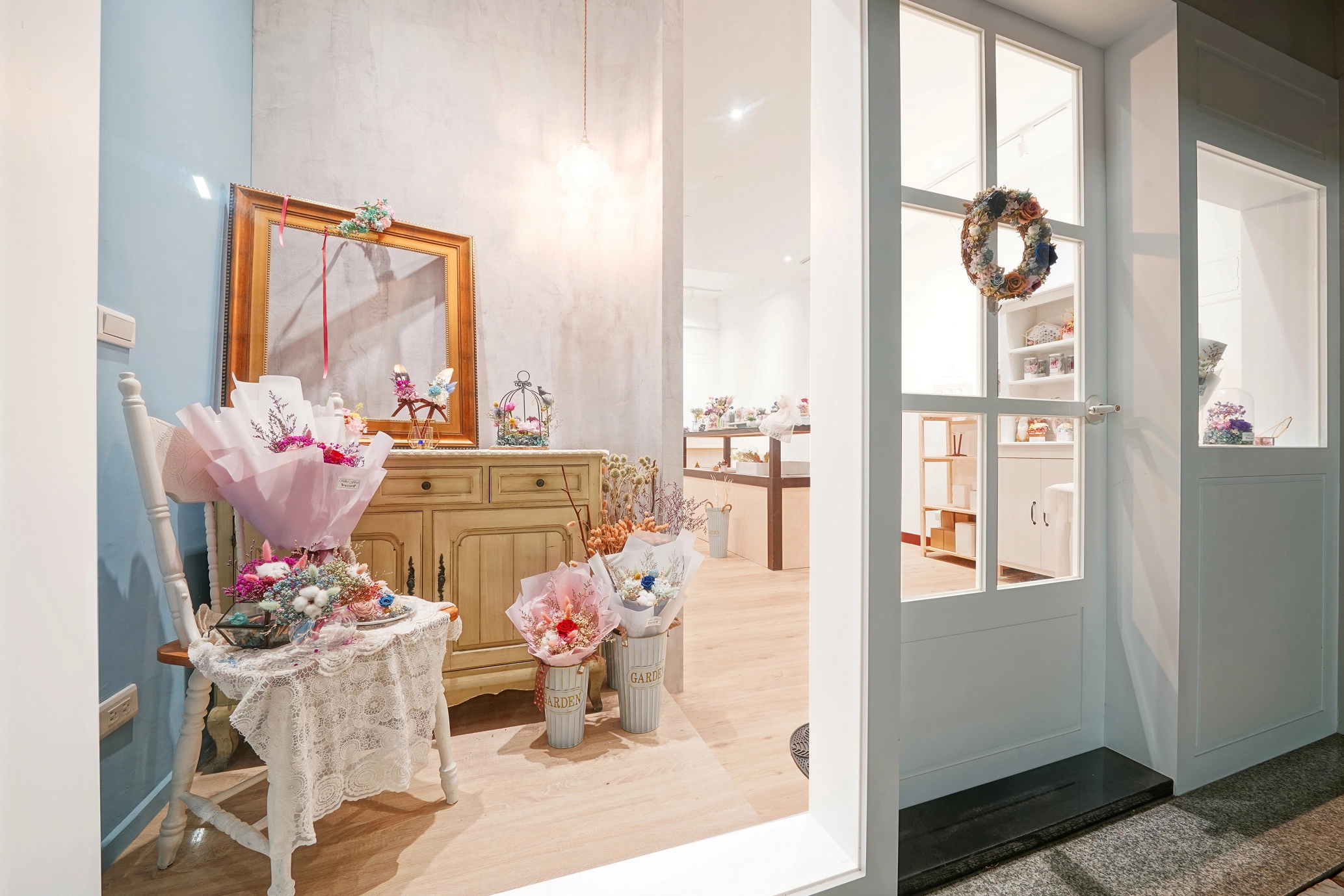 台南｜蜜拉花坊｜商空設計